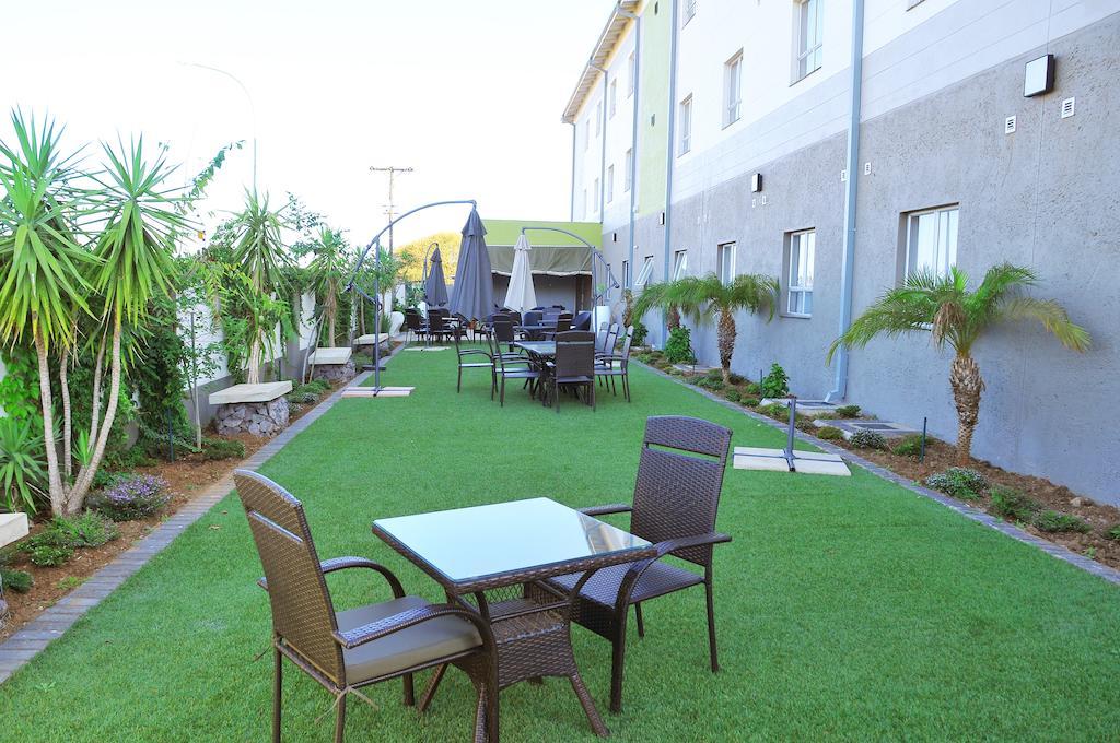 Travelodge Gaborone Exterior photo